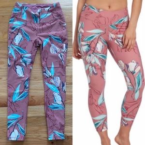 CALIA by Carrie Underwood Pink Floral Workout Leggings - Size S